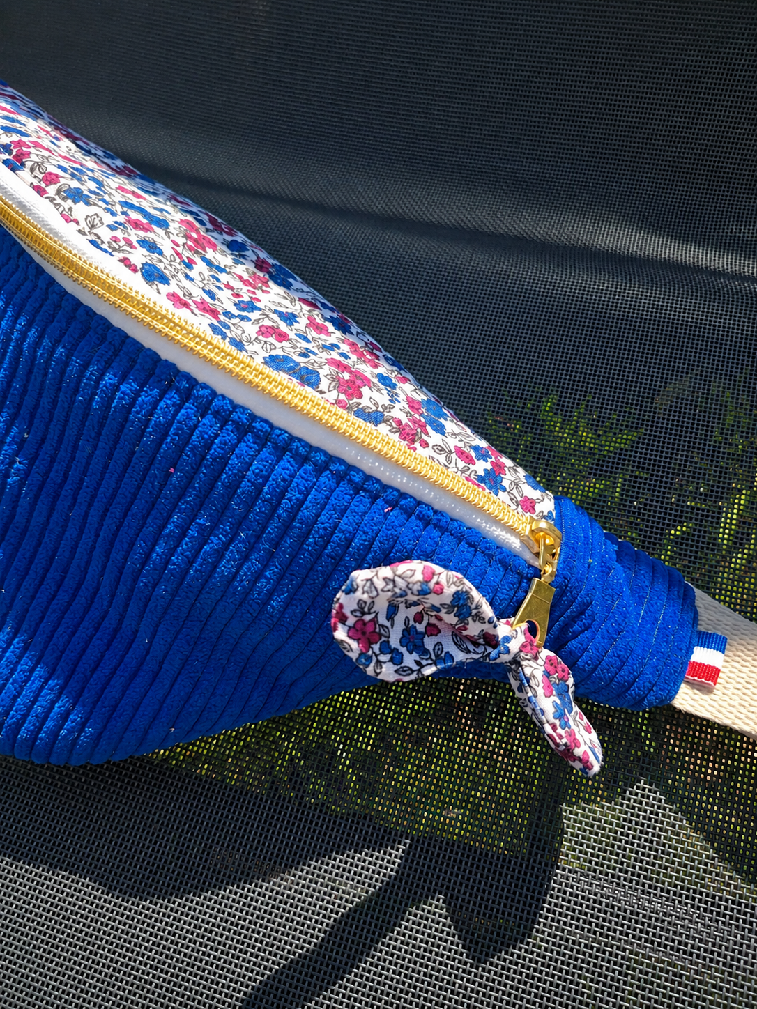 Sac Banane Bi Matière Bleu Roy Flower 3 Sac Banane Bi Matière Bleu Roy Flower – Image 3